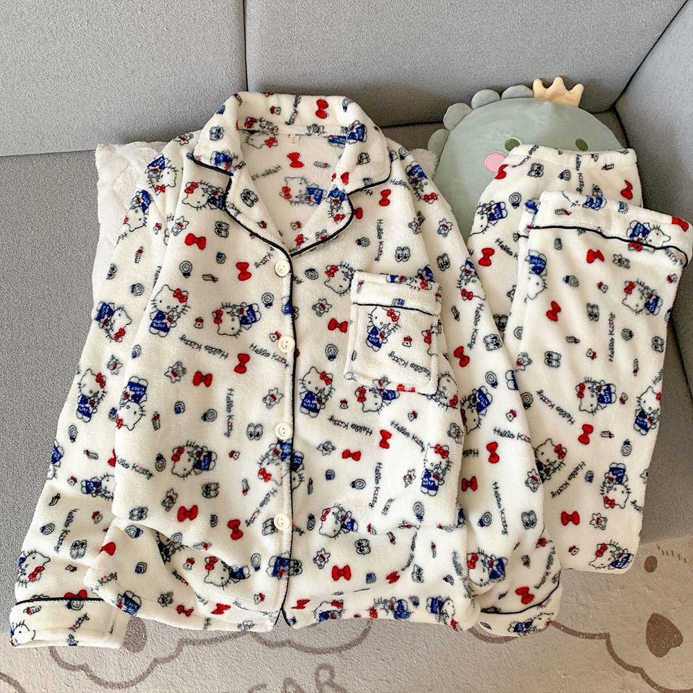 Sanrio Hello Kitty Flannel Wom - Textiles For Home ulasan dan harga