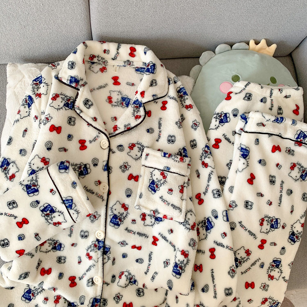 Sanrio Hello Kitty Flannel Wom - Textiles For Home ulasan dan harga